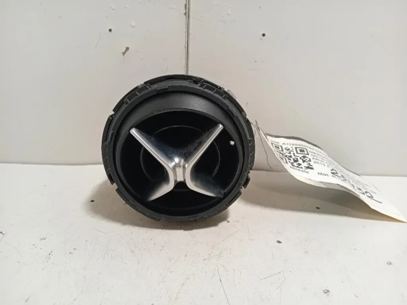 Griglia Condotto ARIA Cruscotto ANT DX A1768300754 DXSX Mercedes Classe A W176 2013