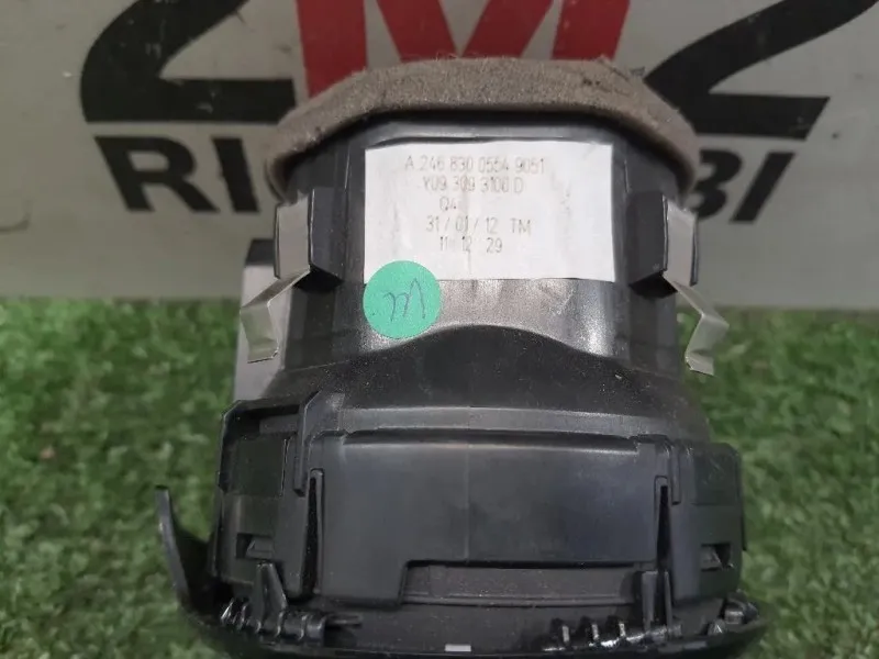 Griglia Condotto ARIA Cruscotto ANT DX A24683005549051 Mercedes Classe B W246 2012