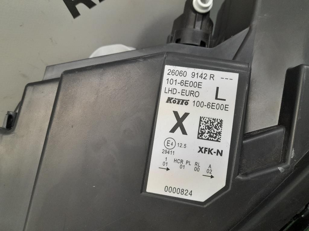 Proiettore ANT SX 260609142R 1006E00E Nissan Townstar 2022