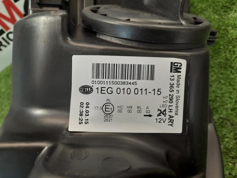 Proiettore ANT SX 13253646 1EG 010 011-15 NUOVO Opel Astra J 2010