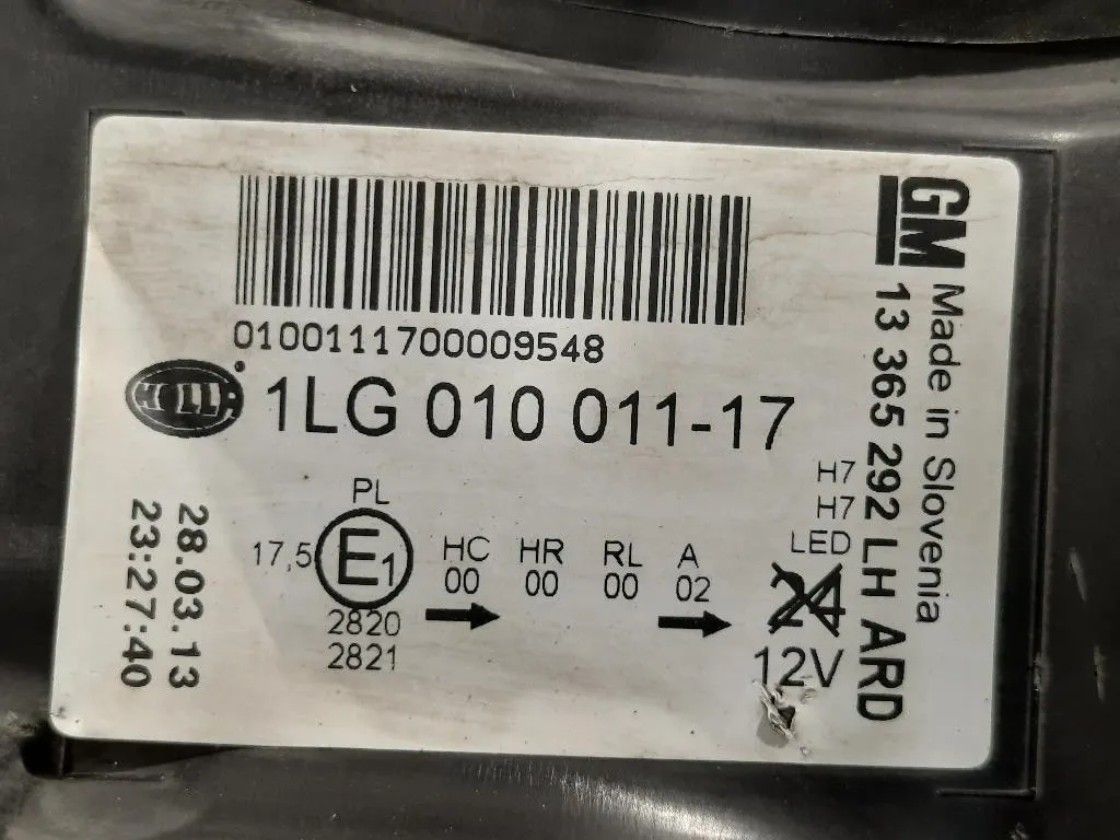 Proiettore ANT SX 1LG010011-17 Opel Astra J 2012