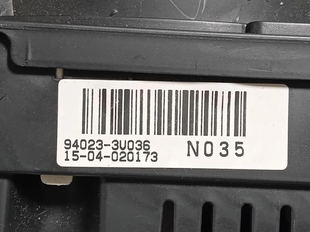 Quadro Strumenti 94023-3U026 Kia Sportage III 2010