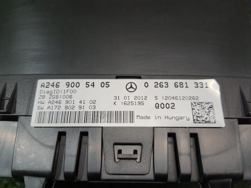 Quadro Strumenti A2469005405 Mercedes Classe B W246 2012