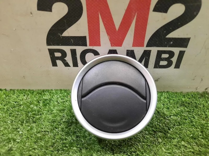 Griglia Condotto ARIA Cruscotto ANT DX 7363054P00 Suzuki Vitara II 2015