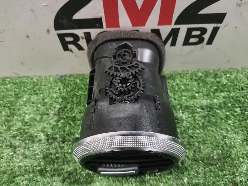 Griglia Condotto ARIA Cruscotto ANT SX 8P0820901F Audi A3 8P1 2008