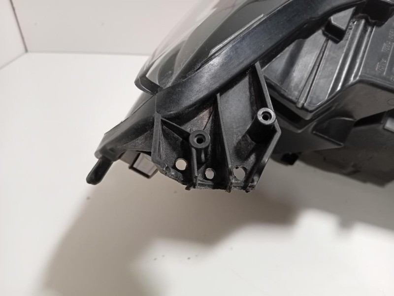 Proiettore ANT SX 9829522780 STAFFA ROTTA Opel Corsa F 2019