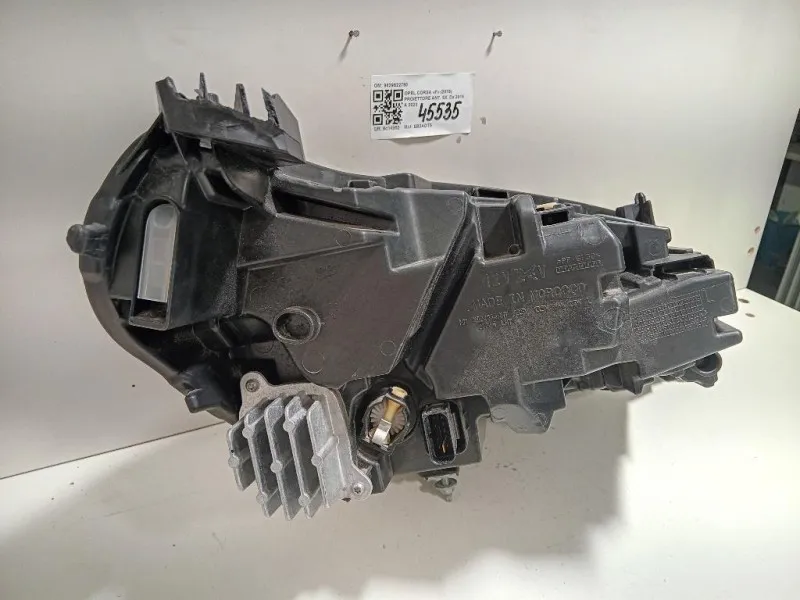 Proiettore ANT SX 9829522780 STAFFA ROTTA Opel Corsa F 2019