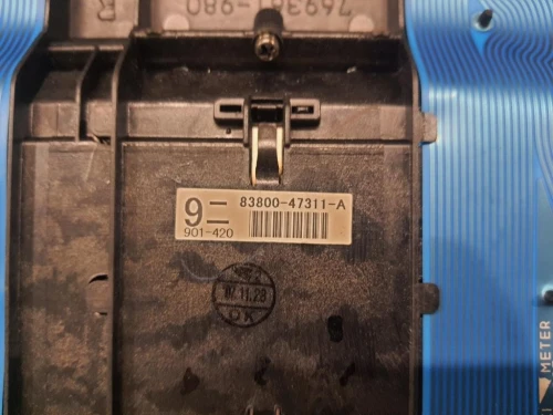 Quadro Strumenti 8380047311A CONTACHILOMETRI Toyota Prius I 2004