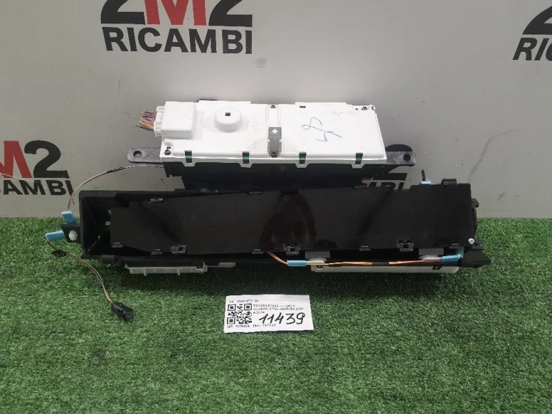 Quadro Strumenti 8380047311A CONTACHILOMETRI Toyota Prius I 2004