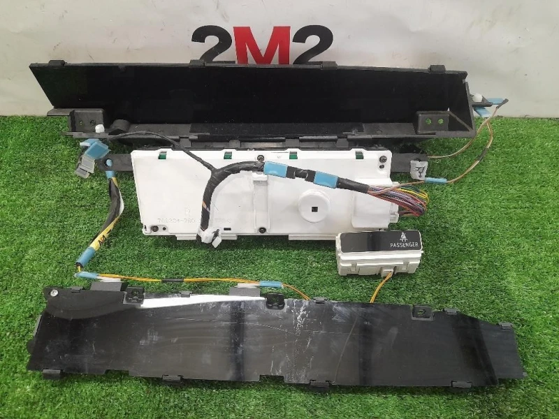 Quadro Strumenti 83800-47220 Toyota Prius II 2009