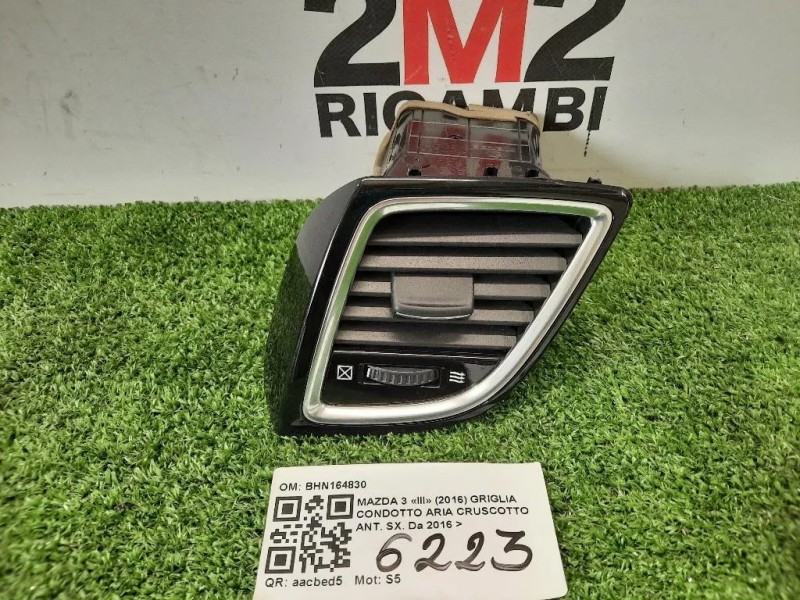Griglia Condotto ARIA Cruscotto ANT SX BHN164830 Mazda 3 III 2016