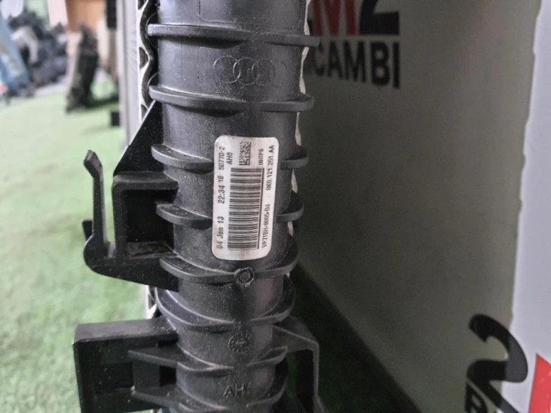 Radiatore Acqua 8K0121251AA Audi Q5 8RB 2009