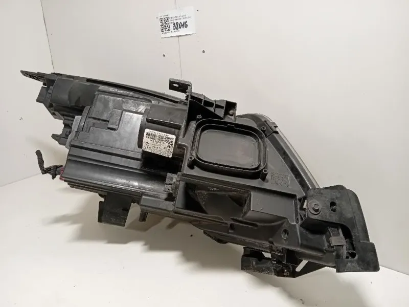 Proiettore ANT SX 13399862 Opel Zafira C 2012