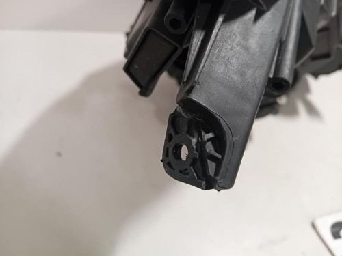 Proiettore ANT SX 13399862 Opel Zafira C 2012