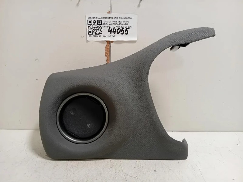 Griglia Condotto ARIA Cruscotto ANT SX GRIGLIA CONDOTTO ARIA CRUSCOTTO ANT SX Toyota Yaris IV 2017