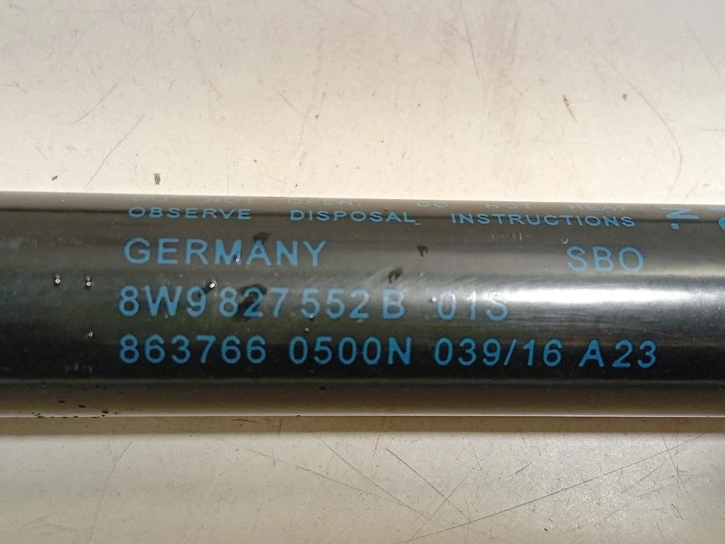 Ammortizzatore POST DX 8W9 827 552 B SX+DX Audi A4 8W5 Avant 2015