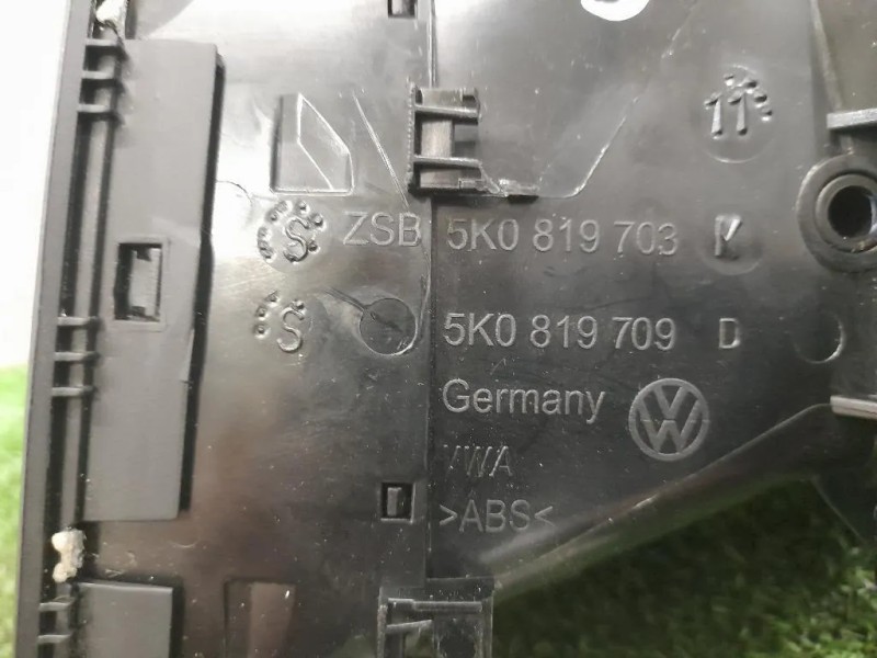 Griglia Condotto ARIA Cruscotto ANT SX 5K0819709D Volkswagen GOLF VI 2009