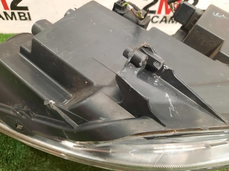 Proiettore ANT SX 90106472 Peugeot 2008 I 2016