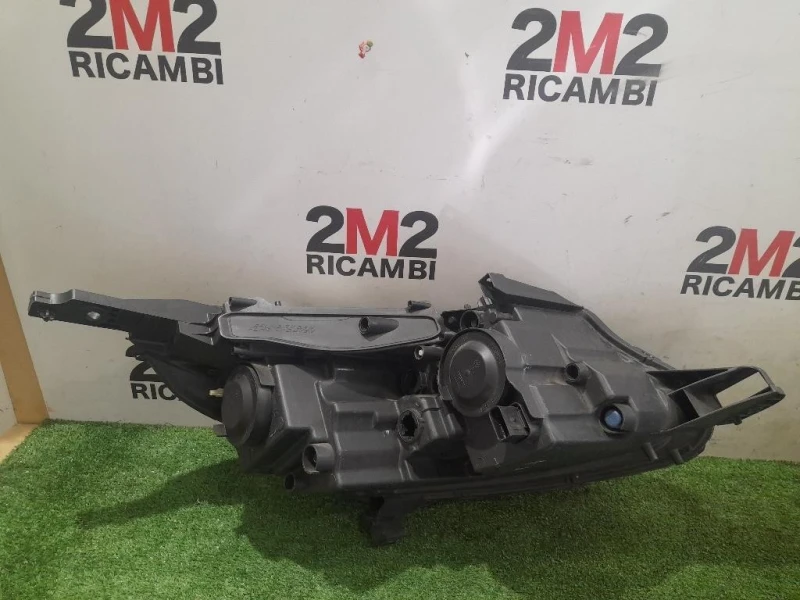 Proiettore ANT SX 9825313980 Peugeot 2008 I 2016