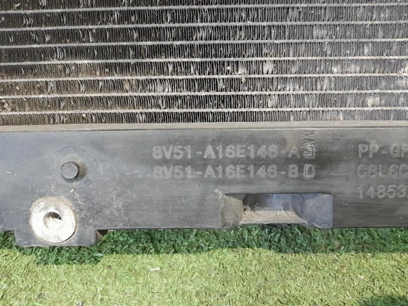 Radiatore Acqua 8V518005OO 8V518C607CG Ford Fiesta VI 2008