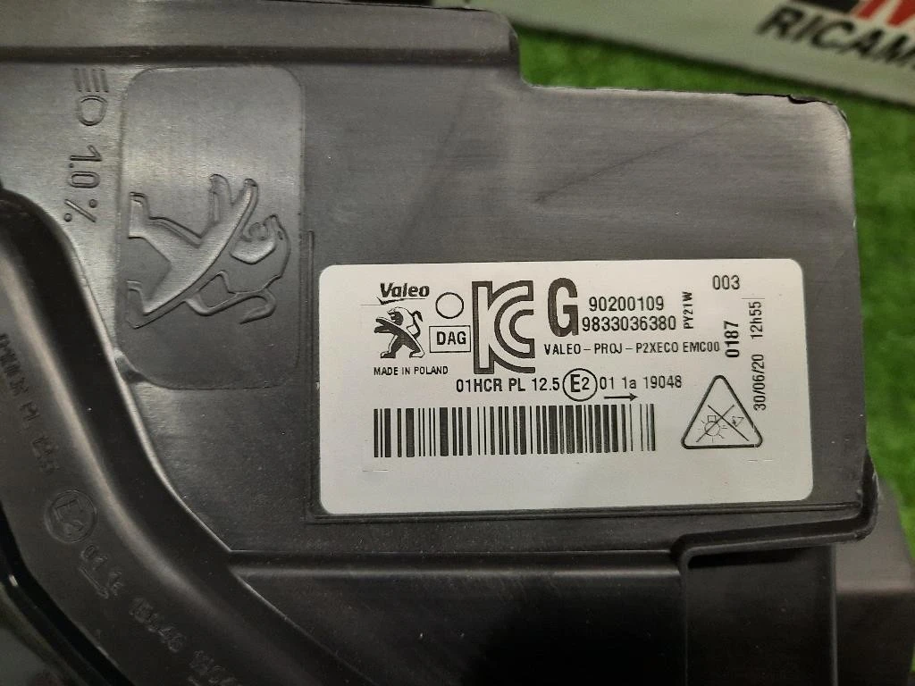 Proiettore ANT SX 9833036380 ECO LED Peugeot 2008 II 2020