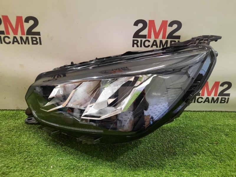 Proiettore ANT SX 9833036380 ECO LED Peugeot 2008 II 2020