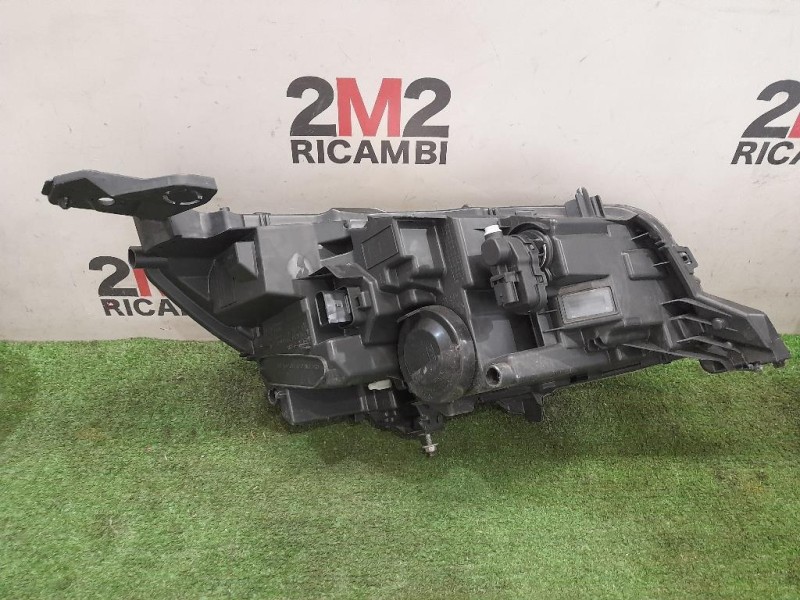 Proiettore ANT SX 9833036380 Peugeot 208 II 2019