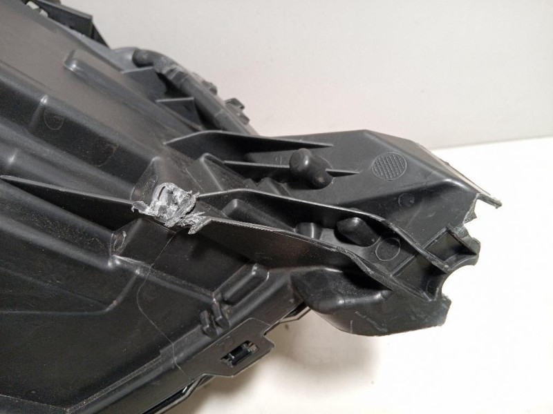 Proiettore ANT SX 9833036380 Peugeot 208 II 2019