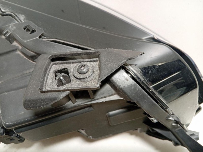 Proiettore ANT SX 9833036380 Peugeot 208 II 2019