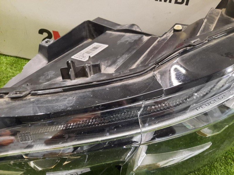 Proiettore ANT SX 9826572780 Peugeot 3008 II 2016