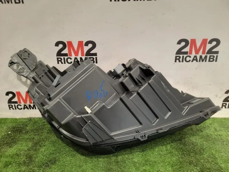 Proiettore ANT SX 98 362 302 80 Peugeot 3008 II 2016