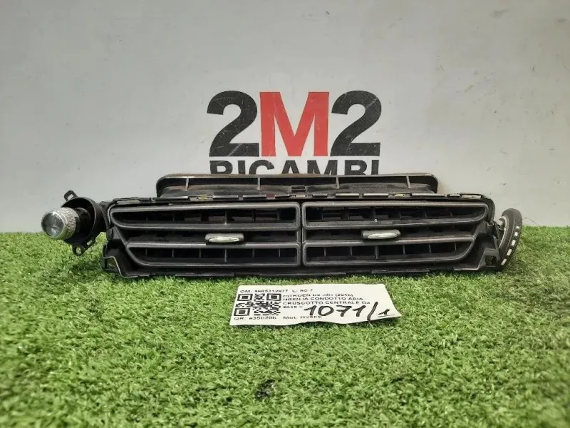 Griglia Condotto ARIA Cruscotto Centrale 9685312877 Citroen C3 III 2016