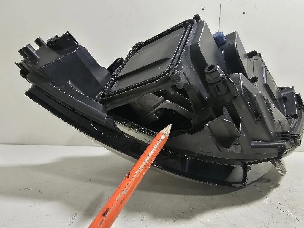 Proiettore ANT SX 9677832480-01 Peugeot 308 I 2008