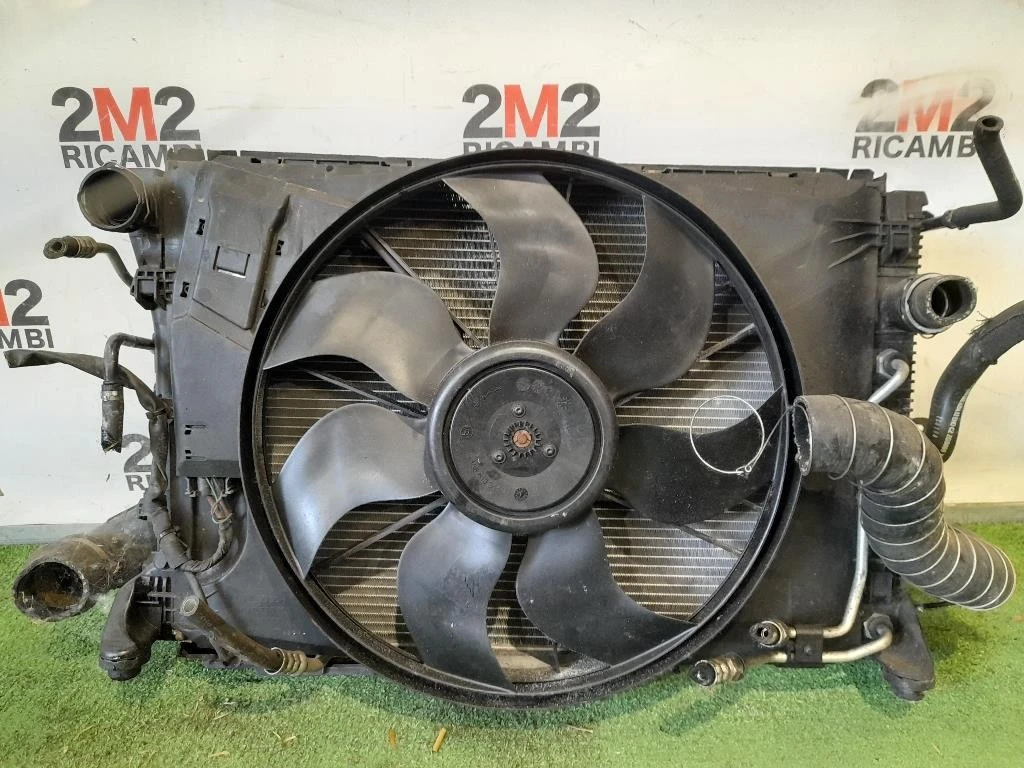 Radiatore Acqua A2045002203 Mercedes Classe C W204 2007