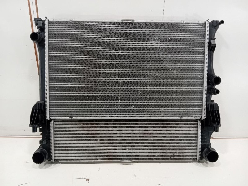 Radiatore Acqua A9105010900A9105000200 Mercedes VITO W447 2014