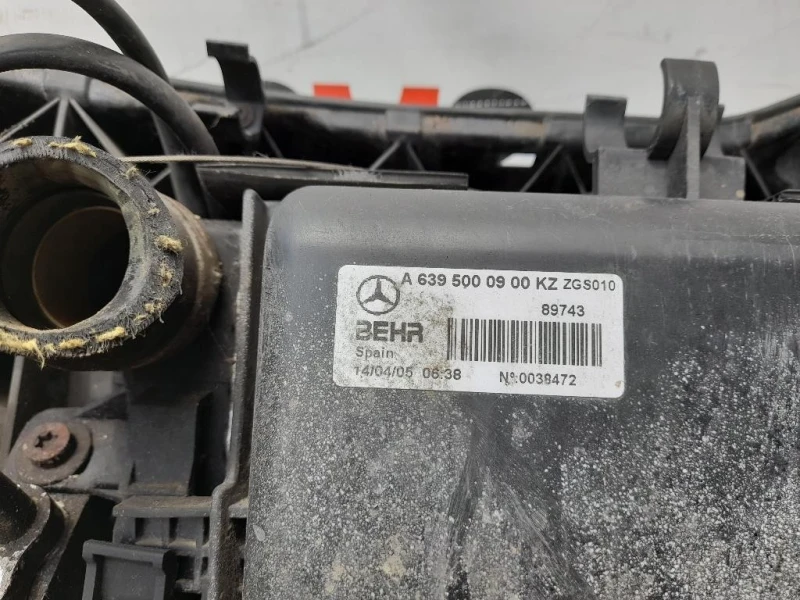 Radiatore Acqua A6395010401 Mercedes VITO W639 2004