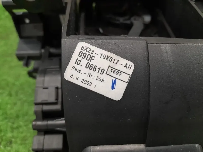 Griglia Condotto ARIA Cruscotto Centrale 8X2319K617AH 8X2319K617BH Jaguar XF I 2008