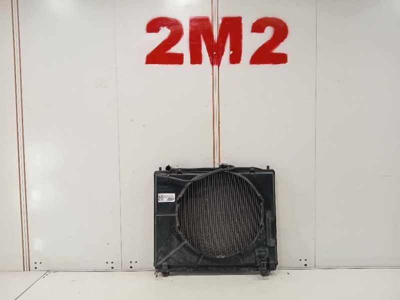 Radiatore Acqua MR404897 Mitsubishi Pajero III 2000