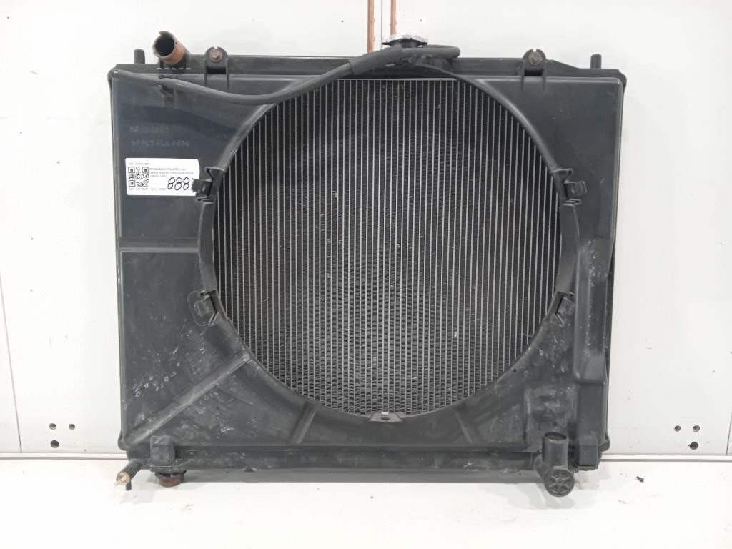 Radiatore Acqua MR404897 Mitsubishi Pajero III 2000