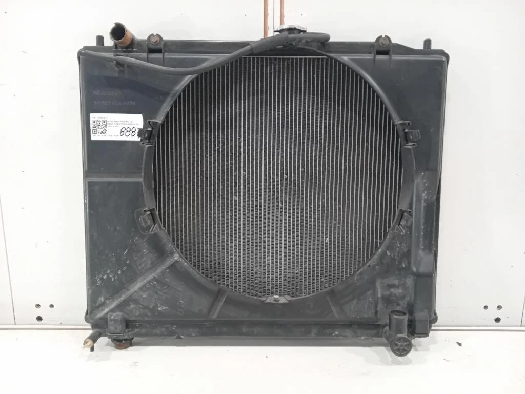Radiatore Acqua MR404897 Mitsubishi Pajero III 2000