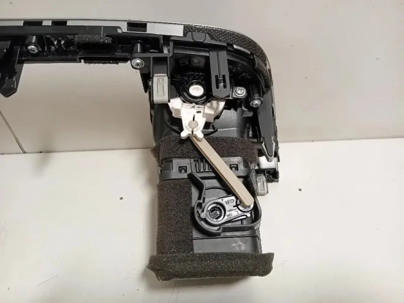 Griglia Condotto ARIA Cruscotto Centrale H8974-20900 Kia Stonic 2017