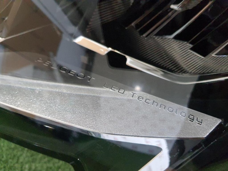 Proiettore ANT SX 1674017780 FARO PROIETTORE ANT 3008 Peugeot 5008 II 2017