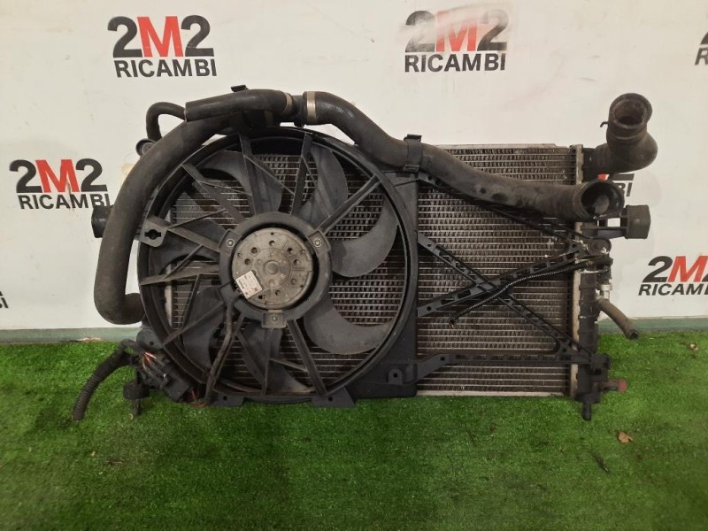 Radiatore Acqua 13205946 Opel Astra H 2005