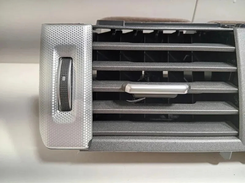 Griglia Condotto ARIA Cruscotto Centrale BJ32-014L21-DB Land Rover Range Rover Evoque I 2011