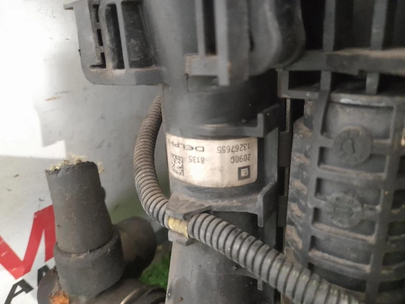 Radiatore Acqua 13267655 Opel Astra J 2010