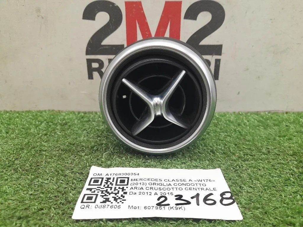 Griglia Condotto ARIA Cruscotto Centrale A1768300354 Mercedes Classe A W176 2013