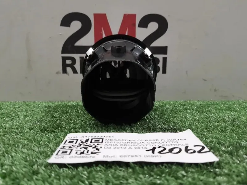 Griglia Condotto ARIA Cruscotto Centrale A1768300354 Mercedes Classe A W176 2013