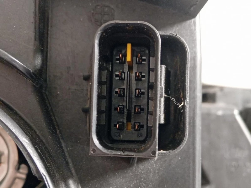 Proiettore ANT SX 9816826980 Peugeot Rifter 2018