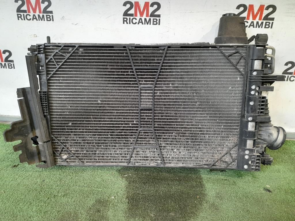Radiatore Acqua 13241725 Opel Insignia A 2009
