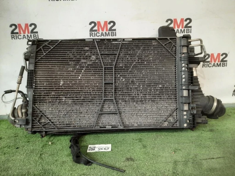 Radiatore Acqua 13241751 Opel Insignia A 2009